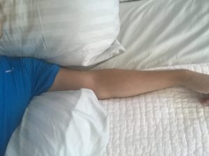 sleeping with sore shoulder