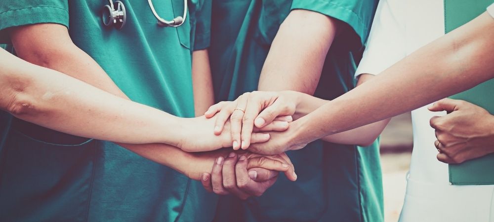 travel nurse team