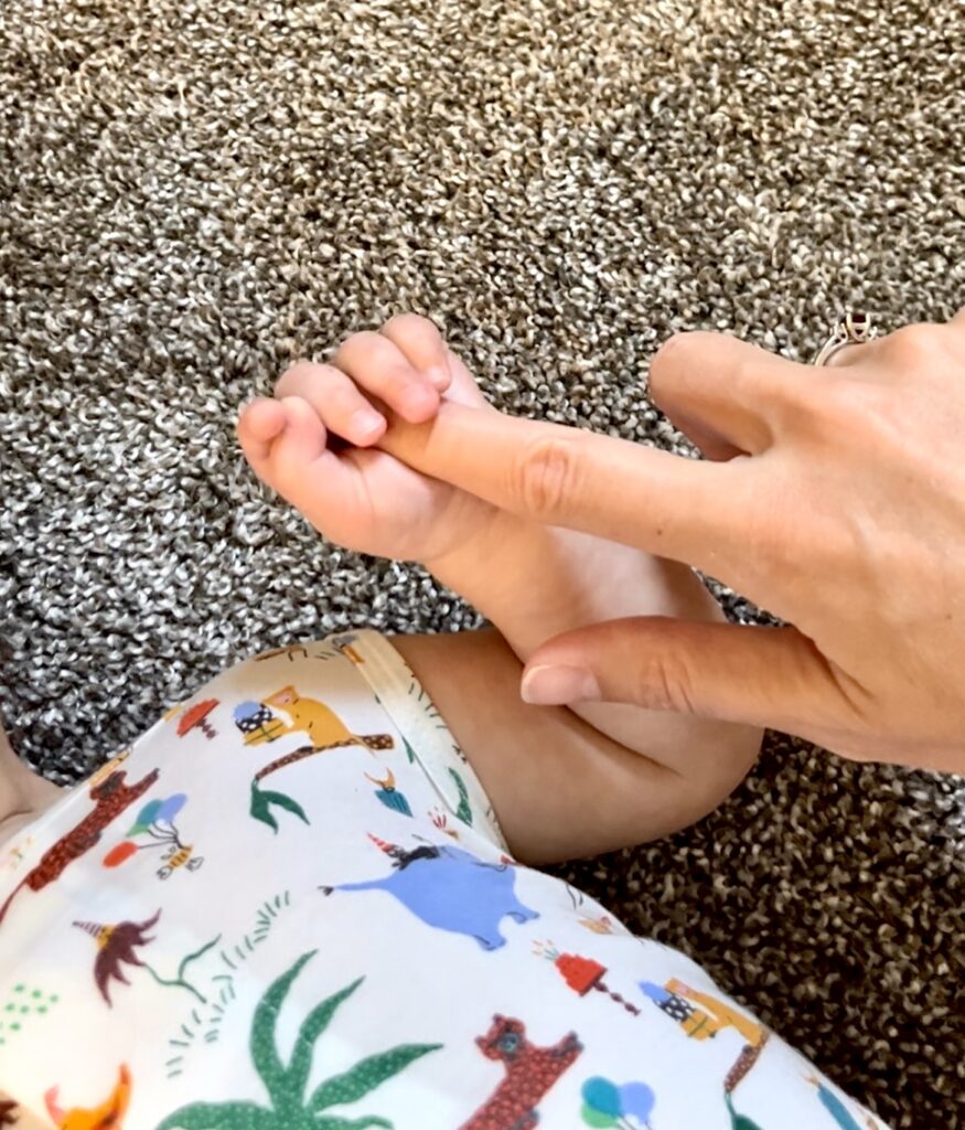 palm grasp reflex developmental milestone